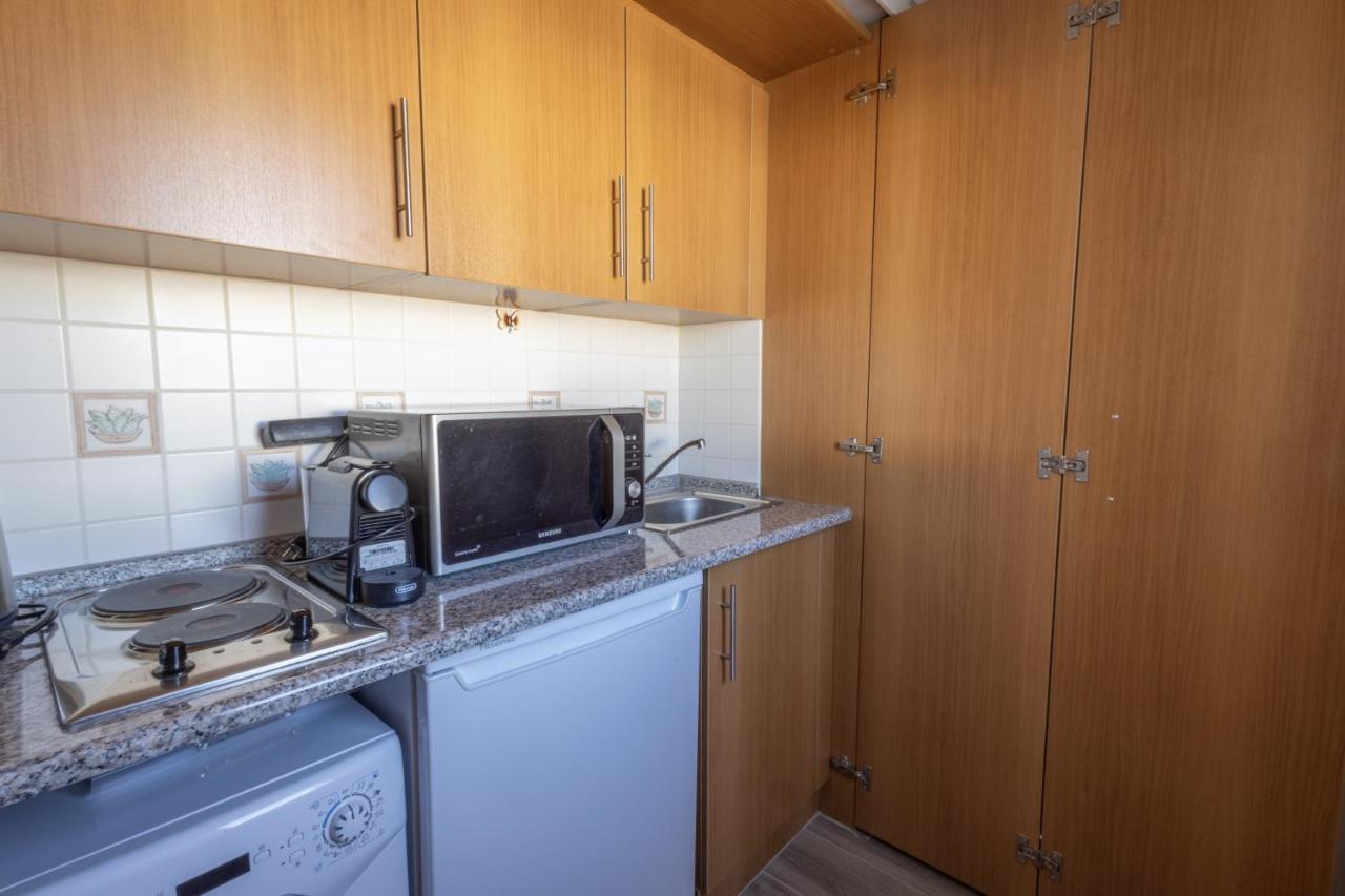 דירה Downtown Cocoon With Roof Deck *